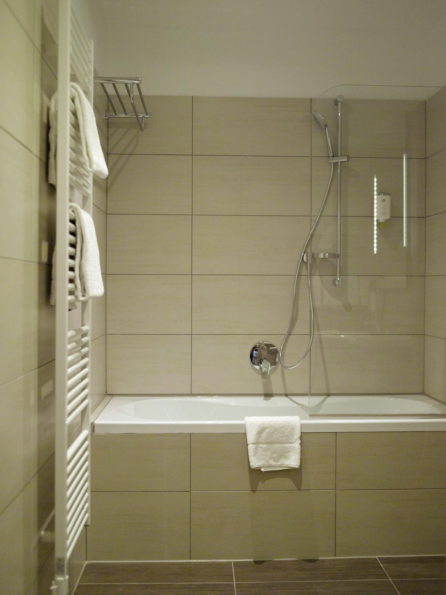 Hotel Drei Raben 4*
