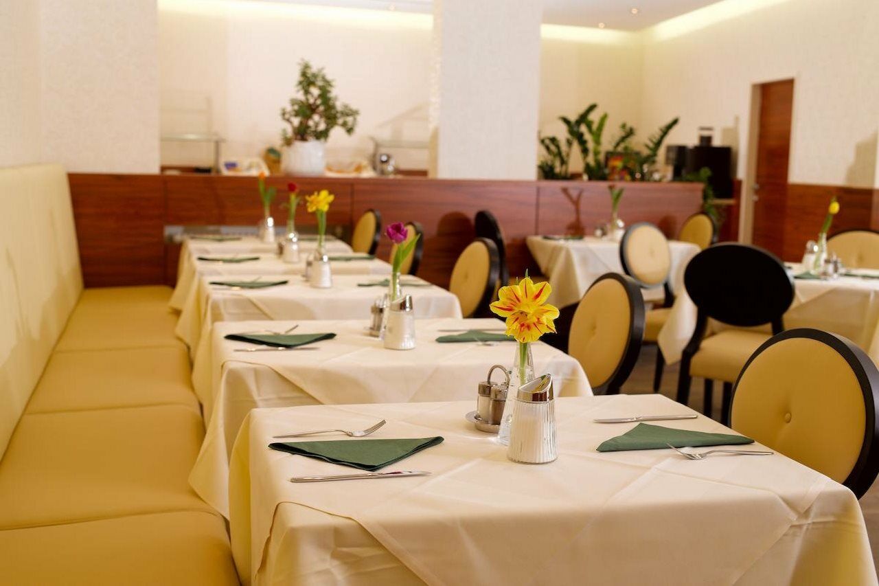 Hotel Drei Raben 4*